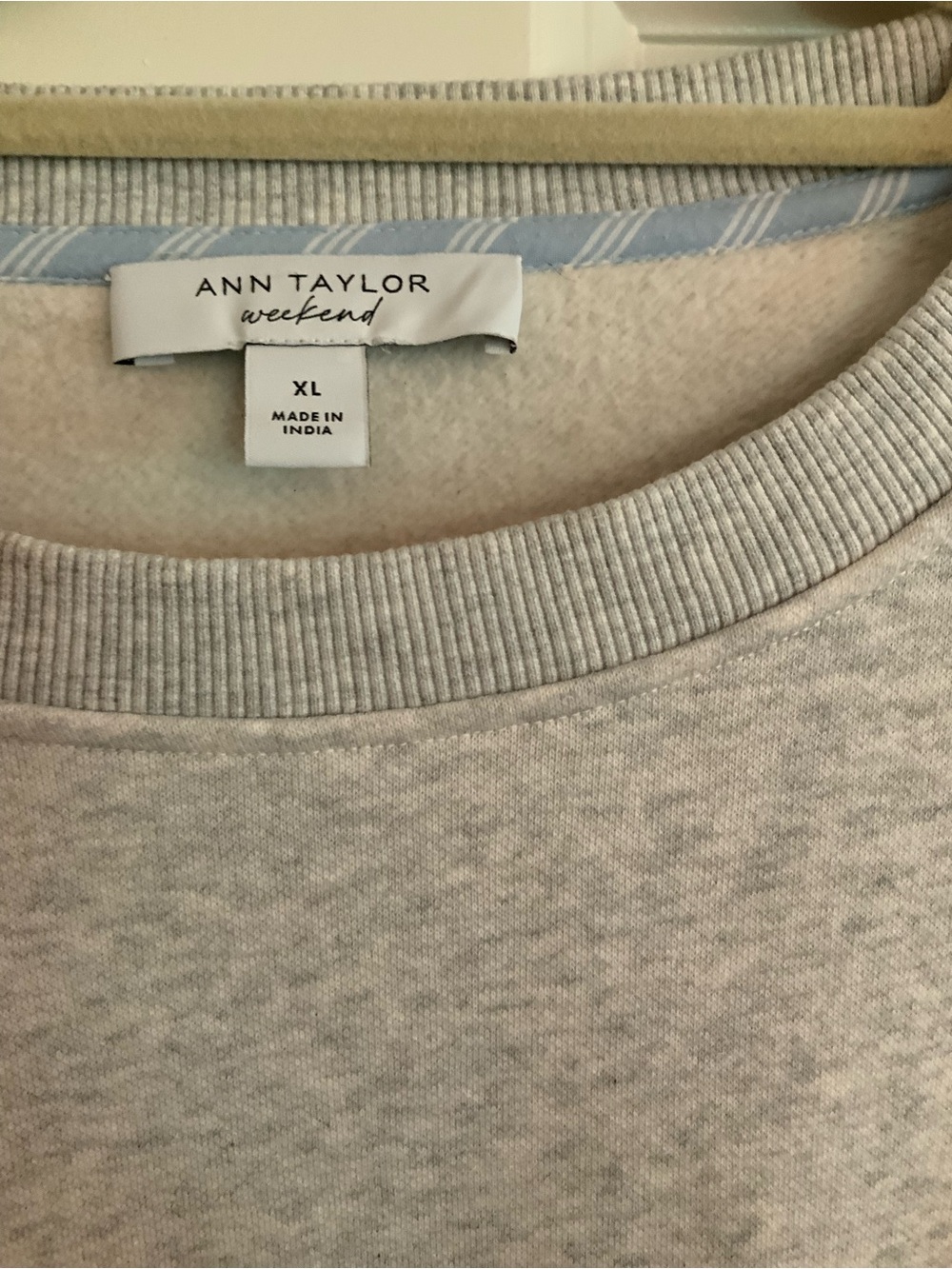 Ann Taylor Weekend Gray Sweatshirt + Blue Striped Button Down Combo Top XL - Picture 3 of 10